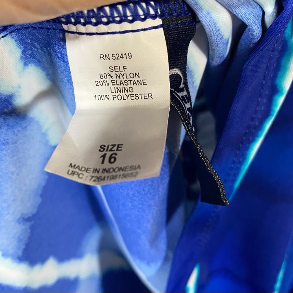 Brand New Chaps Tankini Swim Top Size 16 Tie-Dyed blue removable straps padded - Picture 7 of 8